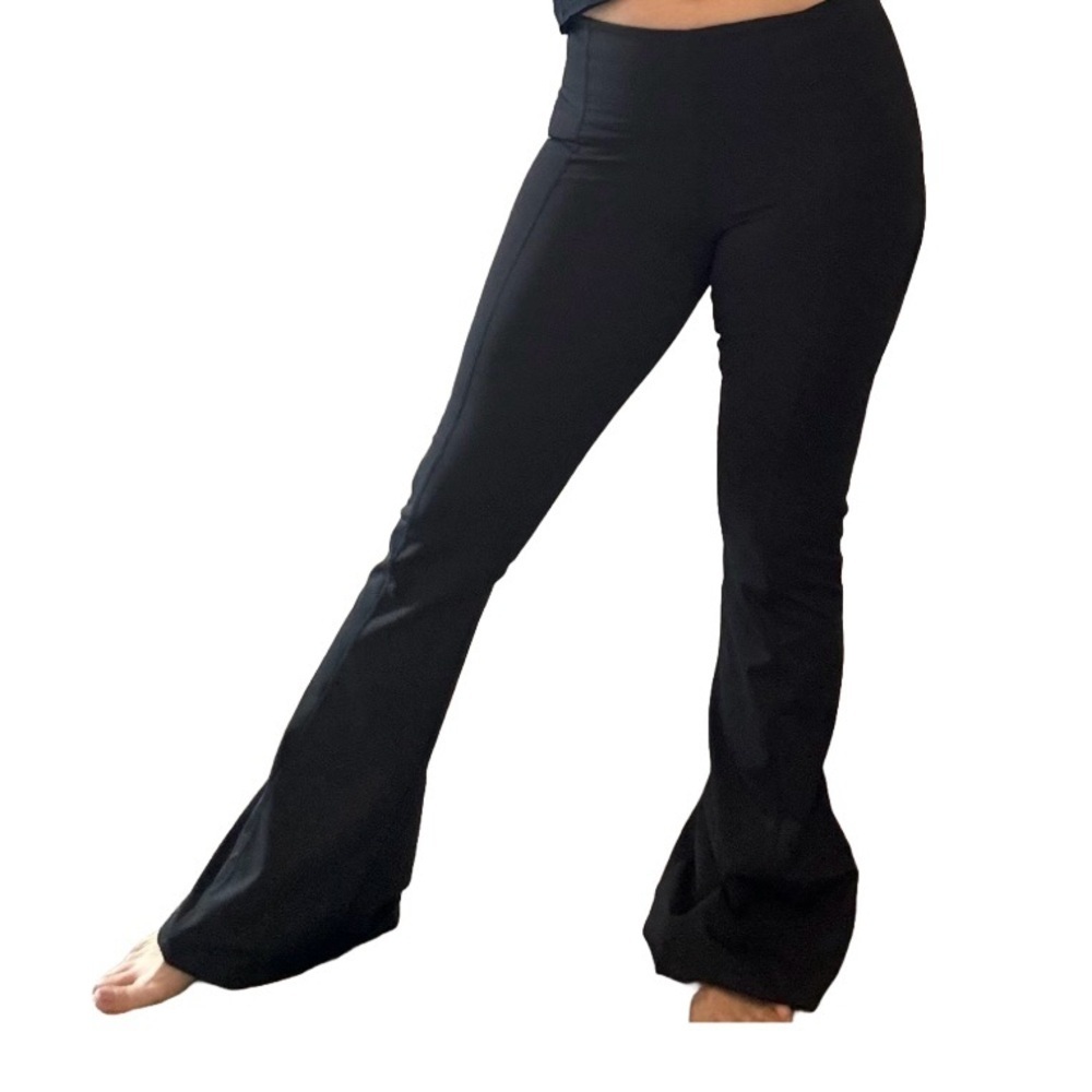 DYI Define Your Inspiration Black Flare Leggings - Picture 4 of 5